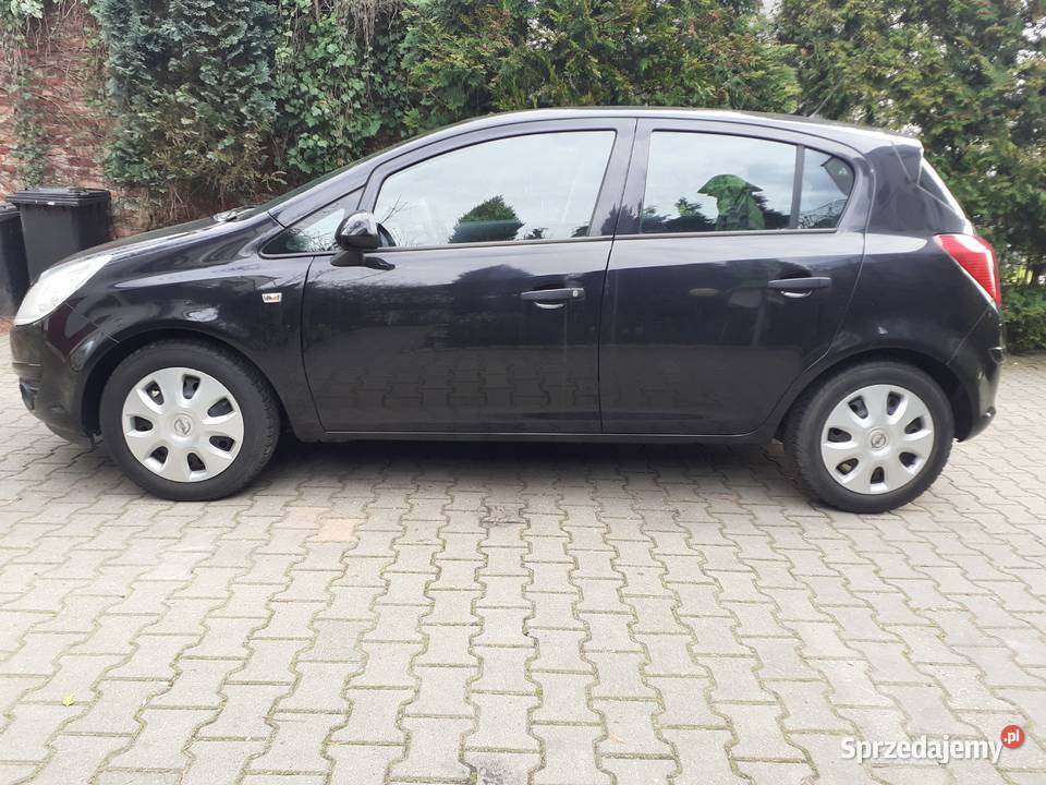 Opel Corsa D 10i1105 DrzwiKlimaCzarny Met z serwisowany w ASO śląskie Gliwice