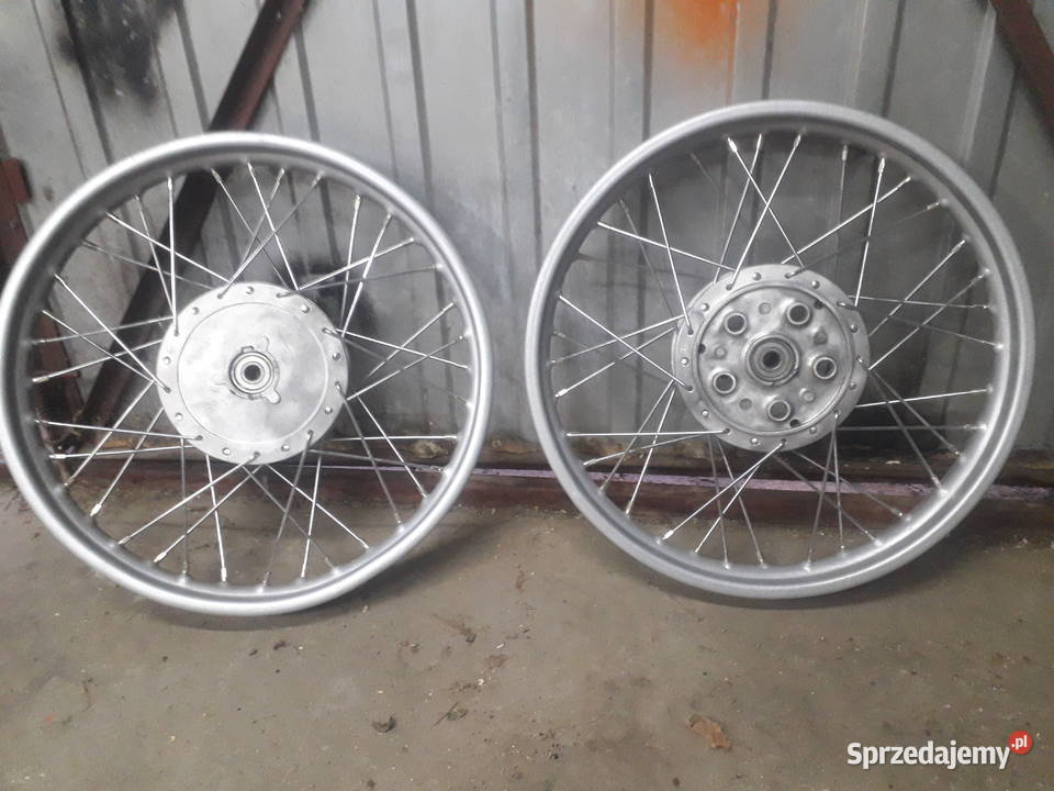 Koła renowacji Wsk 125 Opony, koła, felgi Siemień