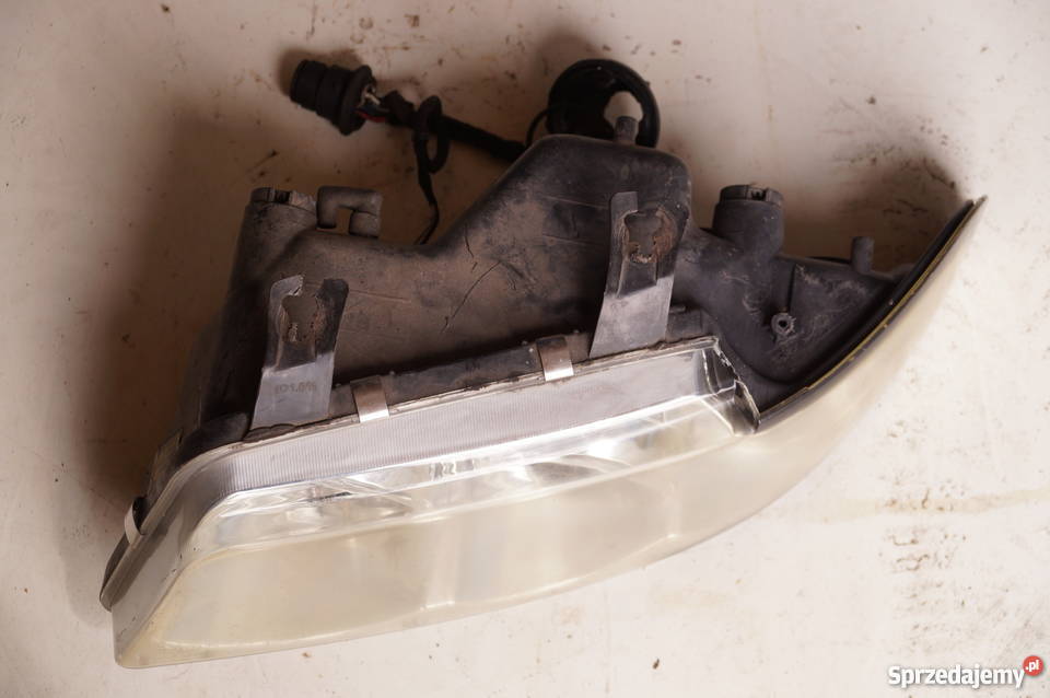 SONAR Przednia zespolona lampa Audi A4 B5 Lift Chełm sprzedam