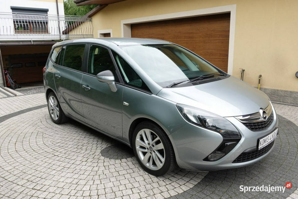 Opel Zafira 14 Turbo 6 Bieg Klimatyzacja Rok produkcji 2012 Płońsk