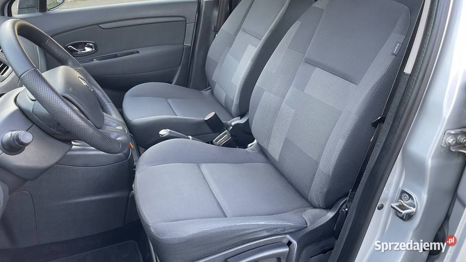 Renault Scenic III 16 16V 2013 Klima Navi TomTom Rok produkcji 2013 Konin