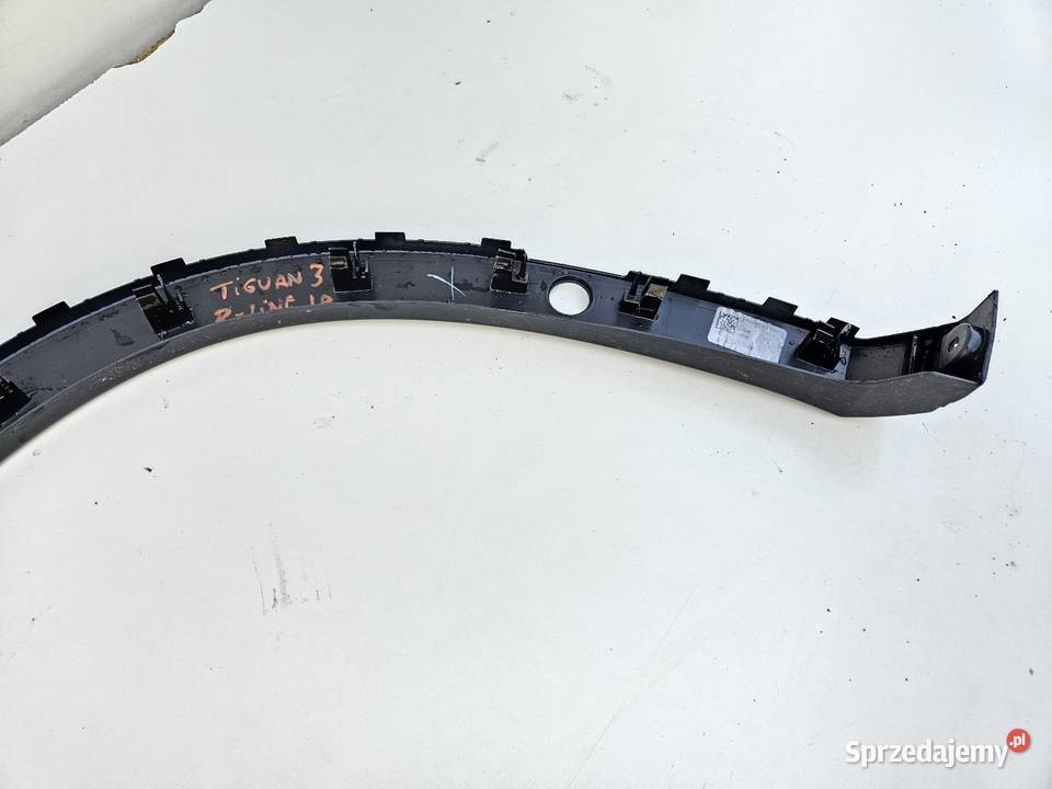 VW TAYRON II 57L LISTWA BŁOTNIKA LEWY PRZÓD LEWA Międzychód sprzedam