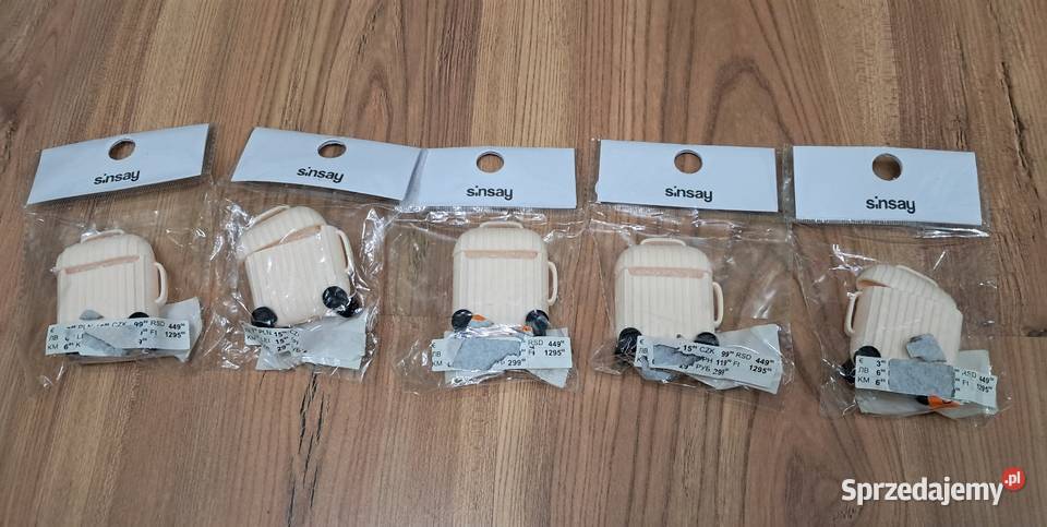 Nowe Etui Na Słuchawki Sinsay kujawsko-pomorskie Świecie