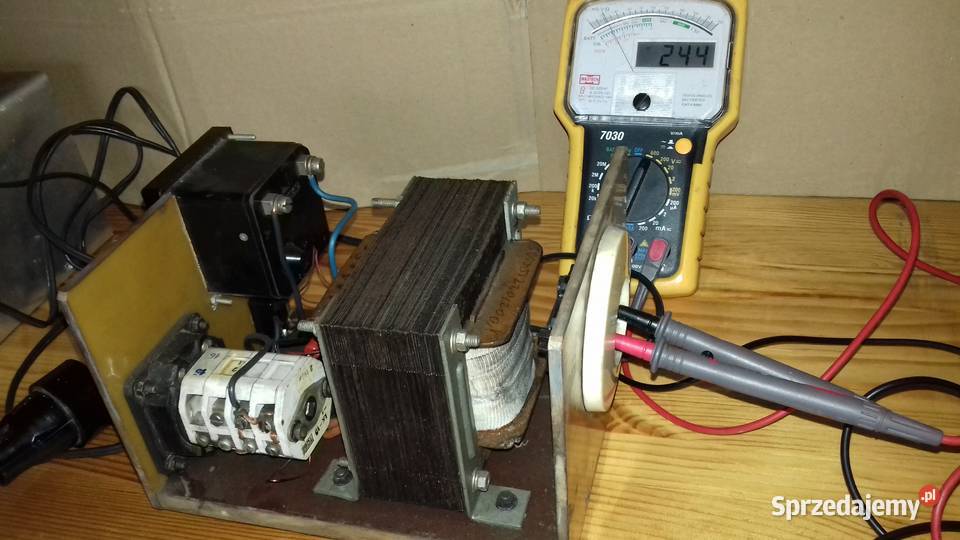 Zasilacz transformator 230300V Pozostałe Bytom sprzedam