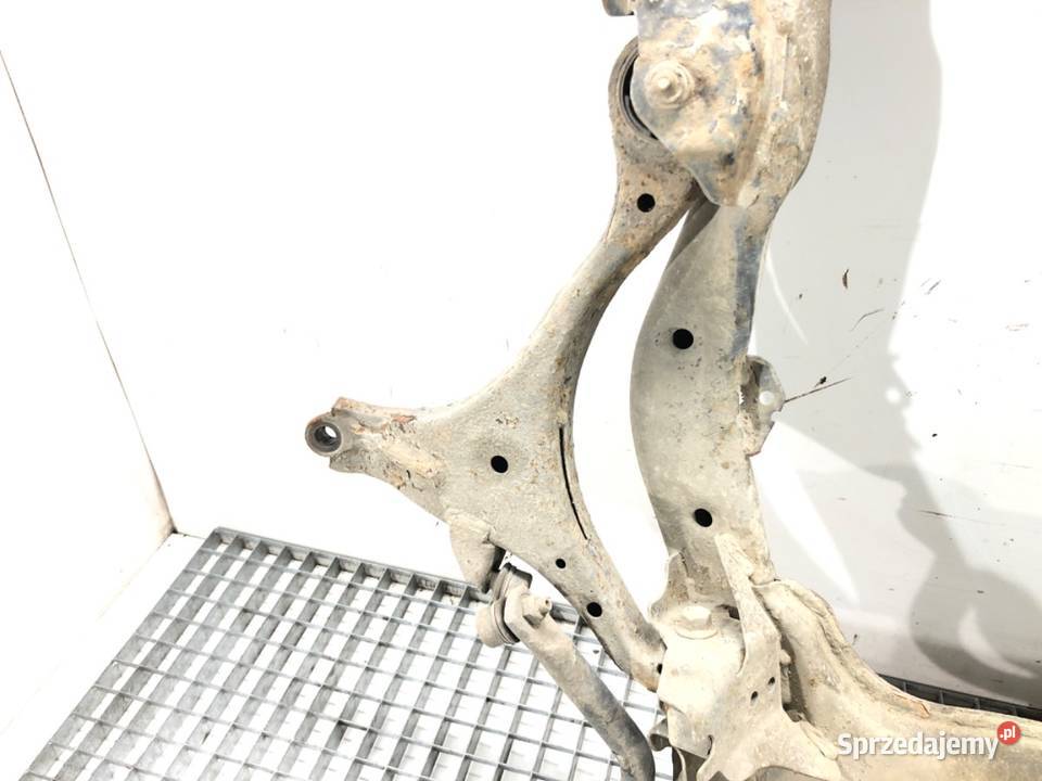 BELKA POD SILNIK HONDA CIVIC VII 13 83 SANKI