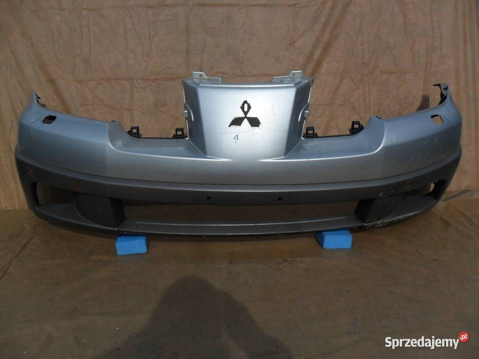 Mitsubishi Outlander Zderzak przedni 2001 2002