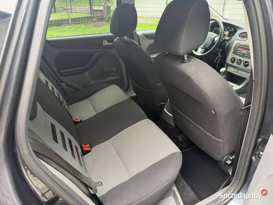 Ford Focus 18 Benzyna Serwisowany Gwarancja 4/5 Piekoszów