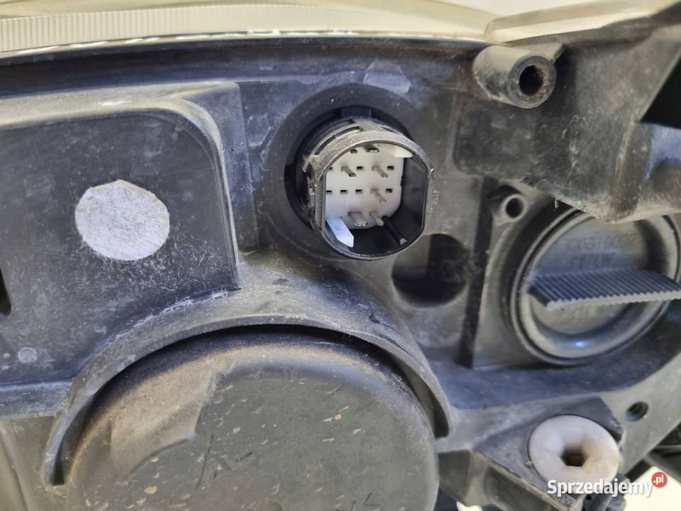 Fiat Bravo II 0710r PRZEDNIA LAMPA PRAWA prawy Janów