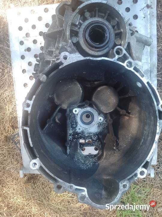 KIAHYUNDAI 17 crdi SKRZYNIA BIEGOW M6GF2 obudowa osobowe Jastrzębia Góra