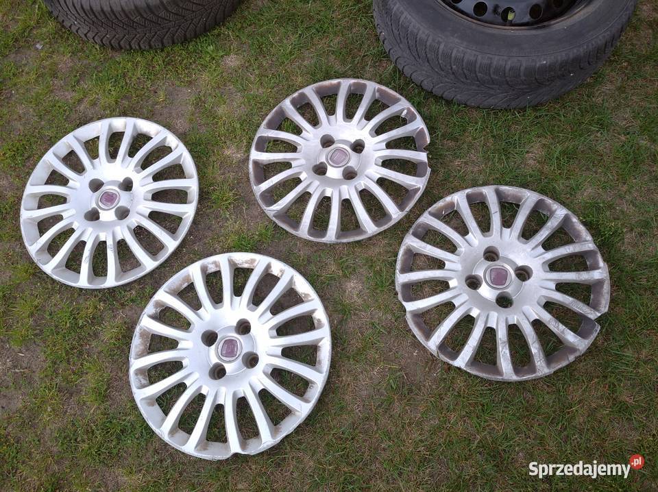 Koła felgi stalowe opony zimowe z kołpakami Fiat Płock