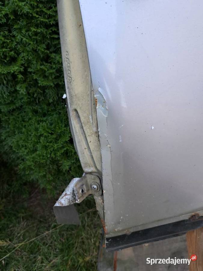 Błotniki przednie Volvo 240