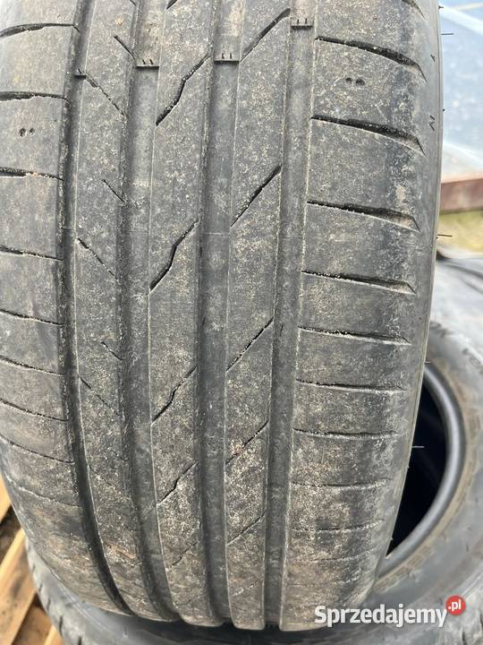Sprzedam opony 23550 R19 wielkopolskie