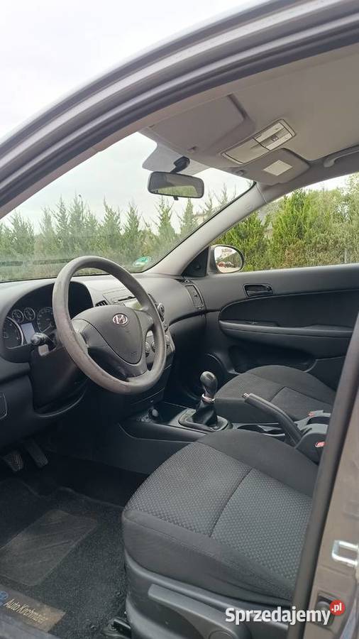 Hyundai i30 14 benzyna Łapy sprzedam