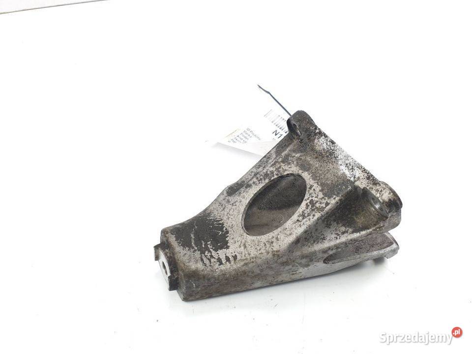 MOCOWANIE AUDI A8 D3 4E0199308BG Pozostałe Lipno