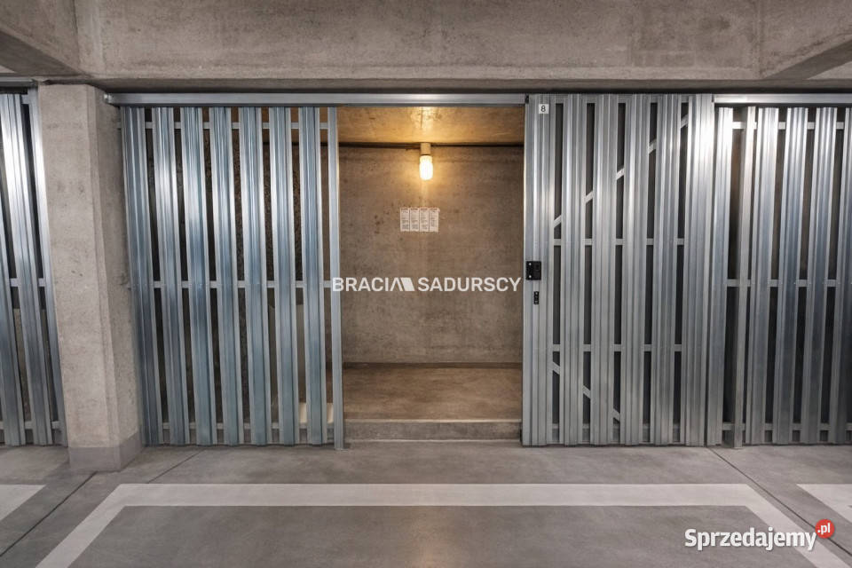 Ogłoszenie garaż Kraków Orlińskiego 1375m2