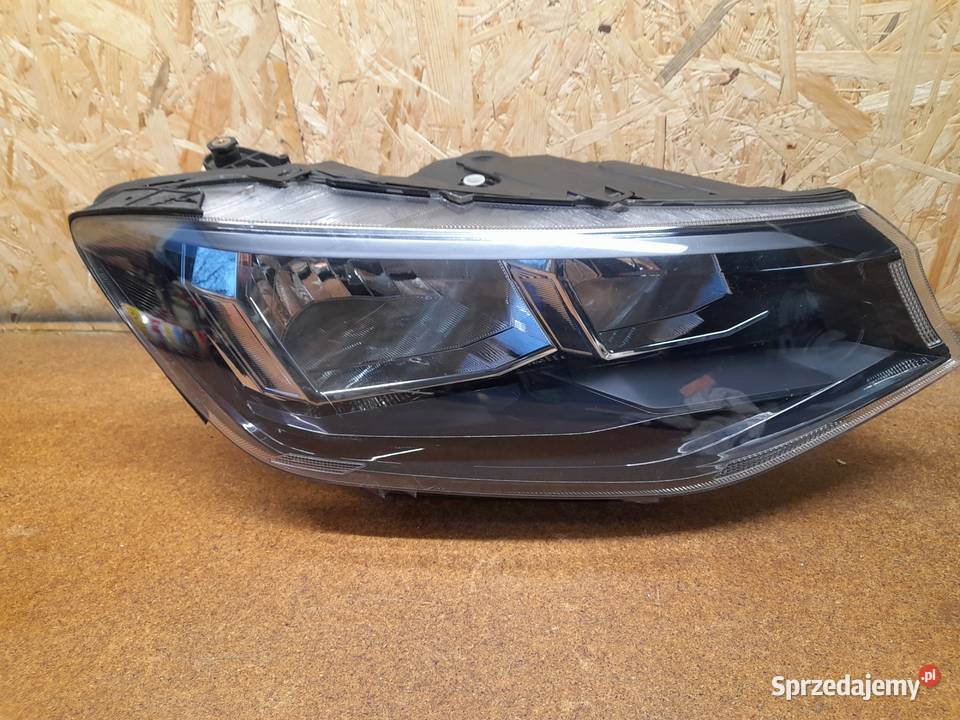 REFLEKTOR PRAWY LAMPA PRAWA VW CADDY 2K7 2020 Goleniów