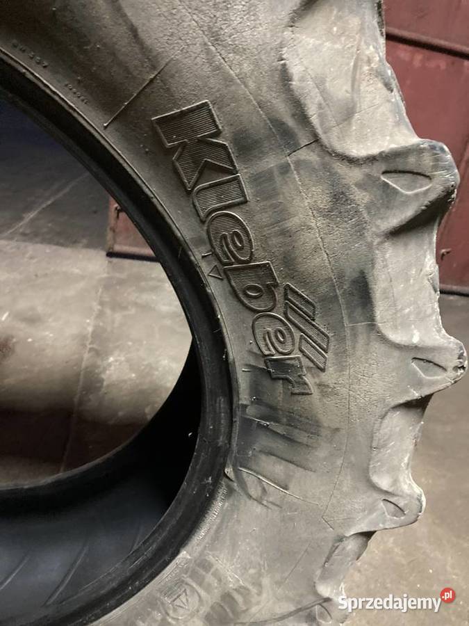 Opona 2 kleber 38070 r28 4 Pirelli 42070r28 Przystajń sprzedam