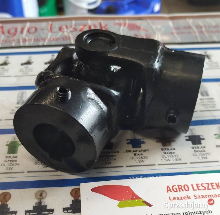 Przegub zgrabiarki Deutz Fahr fi19 06229882