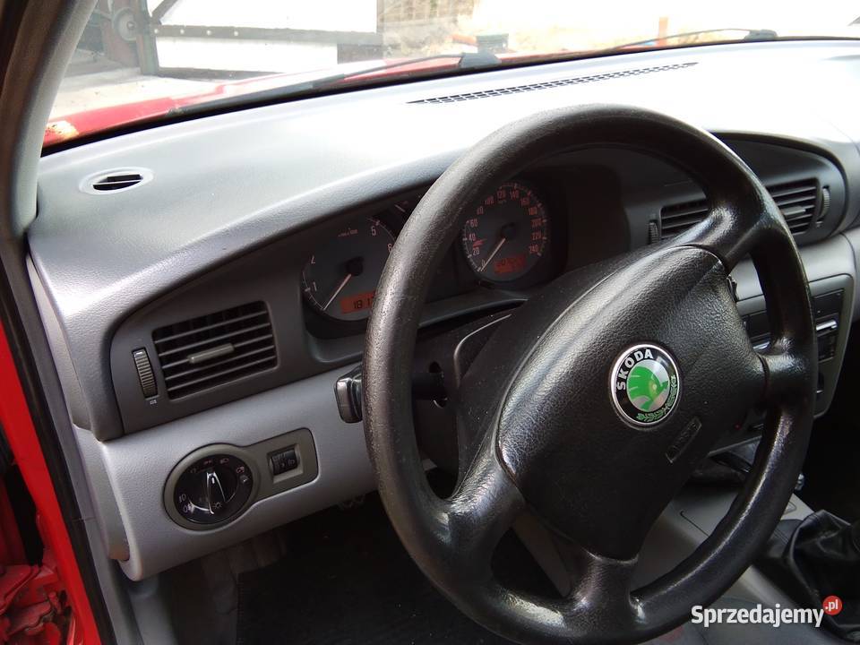 Skoda Octavia 1998 czerwona elektryczne szyby Gorzanów