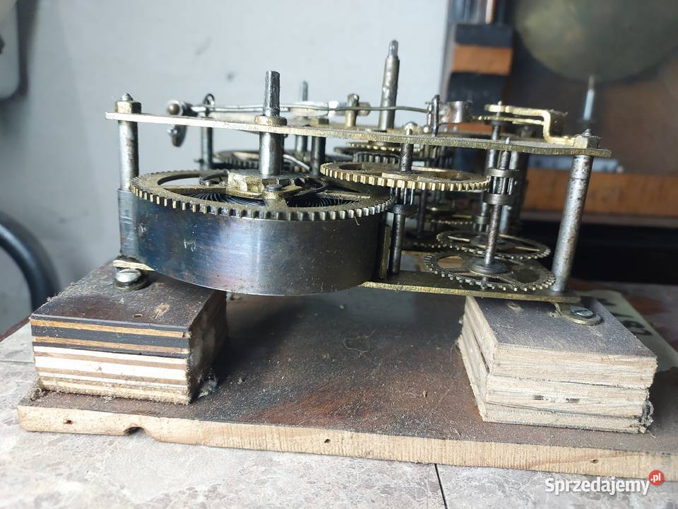 M183 Mechanizm starego zegara ściennego Antyki