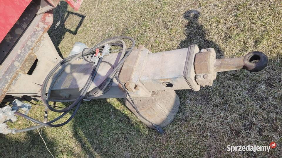 Przyczepa wywrotka na poduszkach powietrznych 12 nieuszkodzony Zaklików