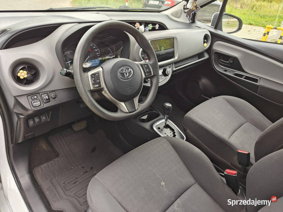 Toyota Yaris Hybryda III 20112019 ABS Motoryzacja Karczew