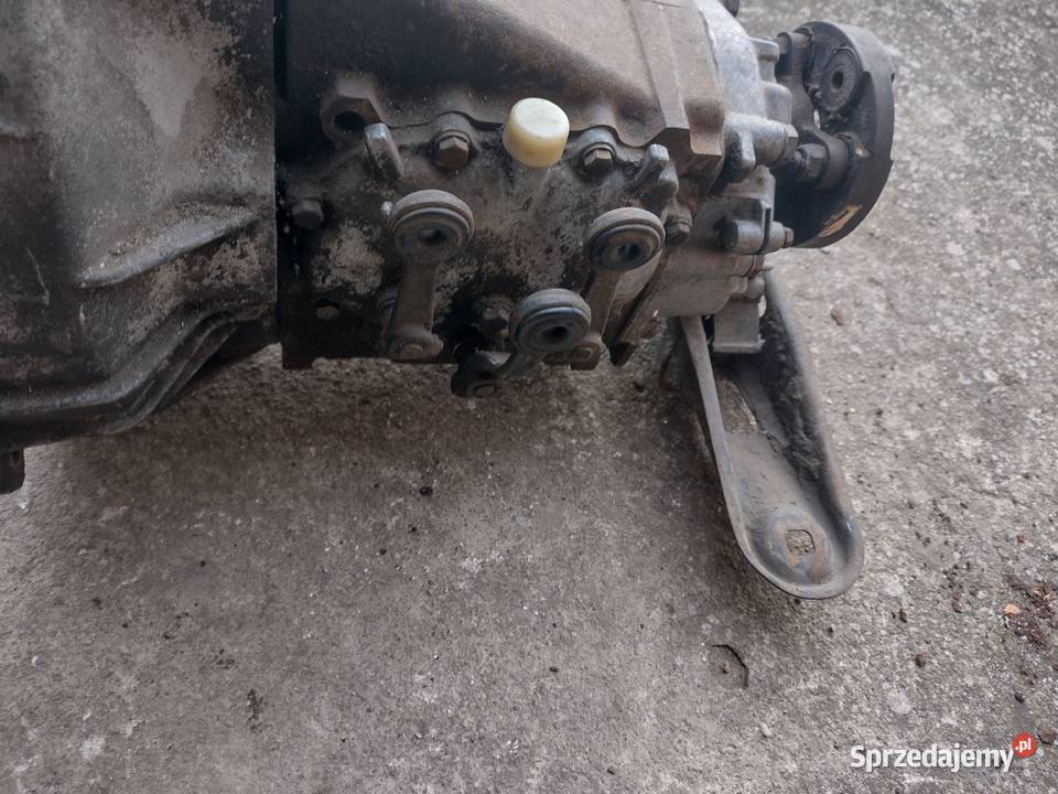 Skrzynia biegów do Mercedesa w123 W115 Rok produkcji 1978 Łagiewniki