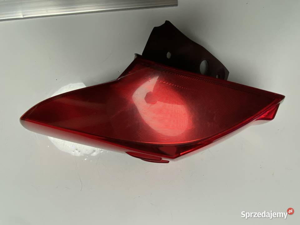 Toyota Rav4 2012 lampa tylna tył lewa Europa Kozubszczyzna