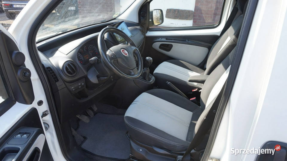 Fiat Qubo zarejestrowany ubezpieczony Gwarancja Zielona Góra sprzedam