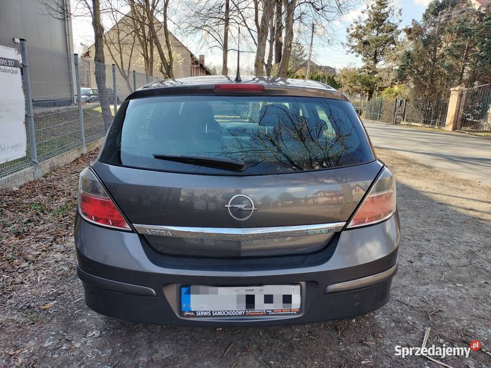 Opel Astra 14 benzyna niski przebieg 135 Bielsko-Biała