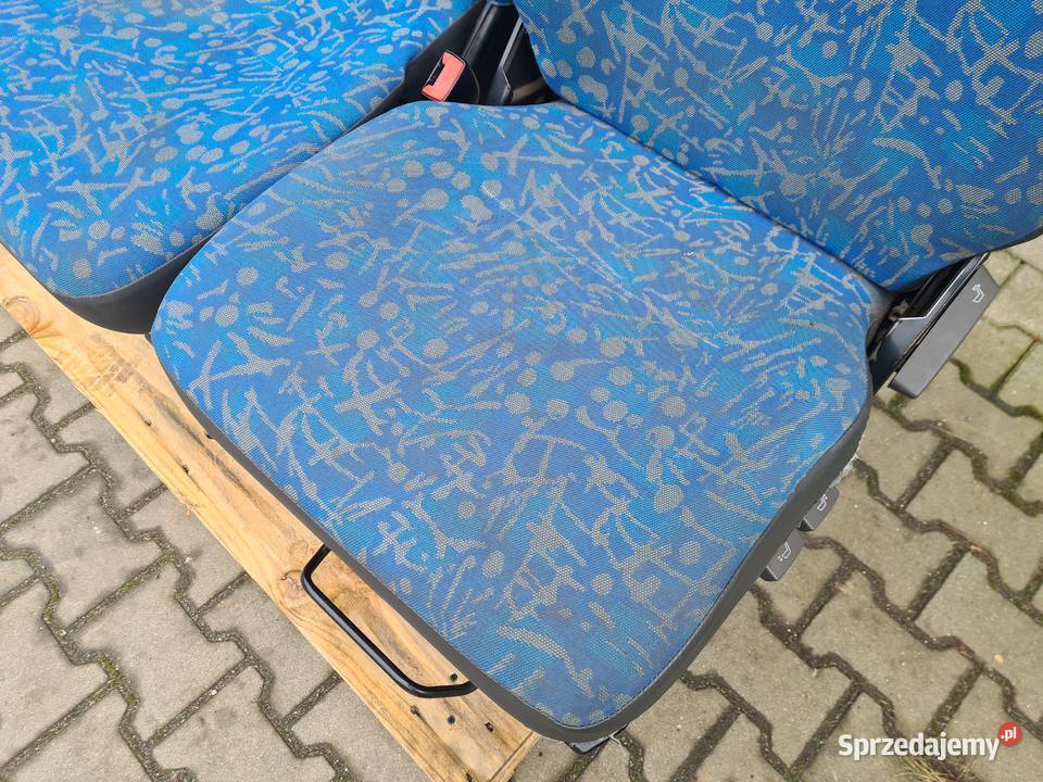 IVECO DAILY 3 9906 fotel kierowcy i kanapa sprzedam