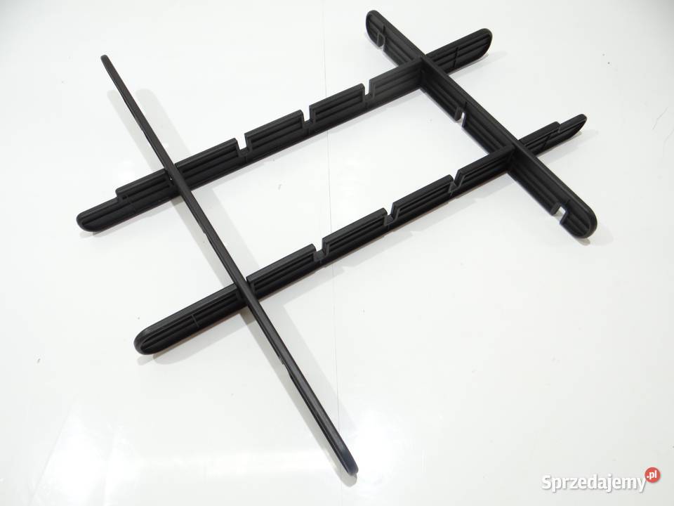 LISTWY PRZEGRODY BAGAŻNIKA BMW 5 E61 7116739 Strzyżewice
