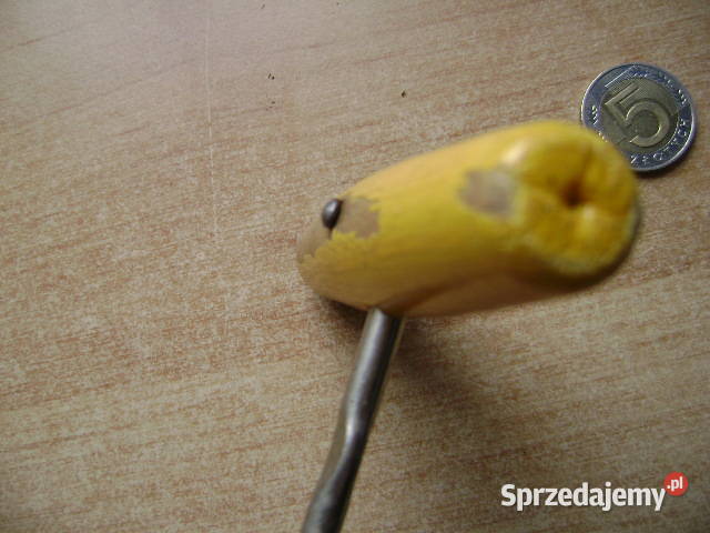 Starocie z PRL Korkociąg Weterana z PRL Gdynia