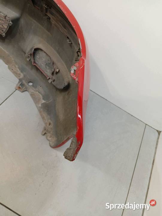 ZDERZAK PRZÓD CZERWONY LIFT Toyota Yaris I osobowe świętokrzyskie sprzedam