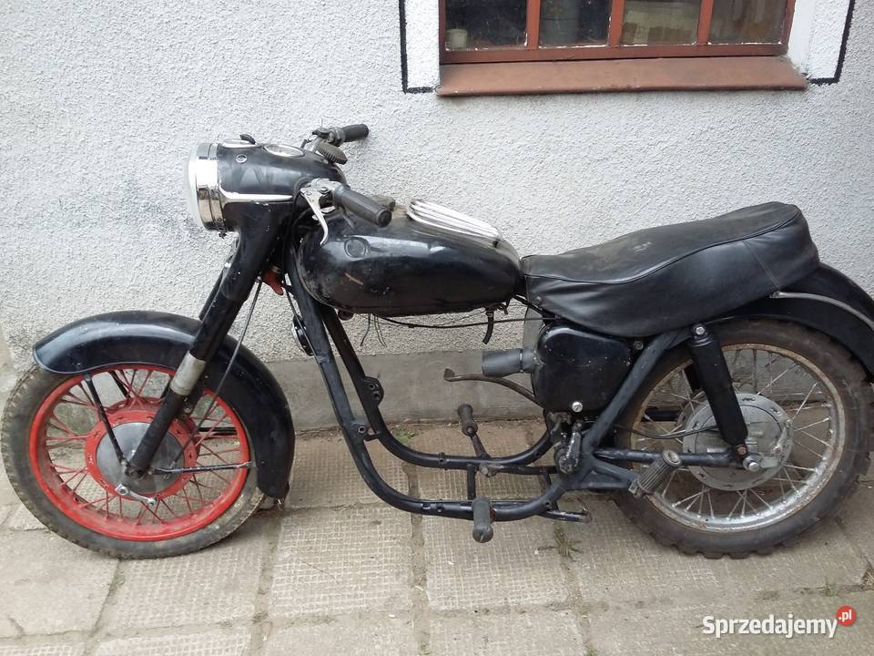junak m10