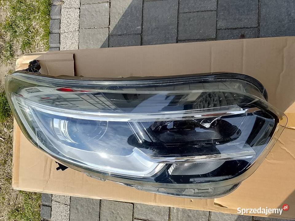 Lampa Prawa Kadjar osobowe Gołuchów