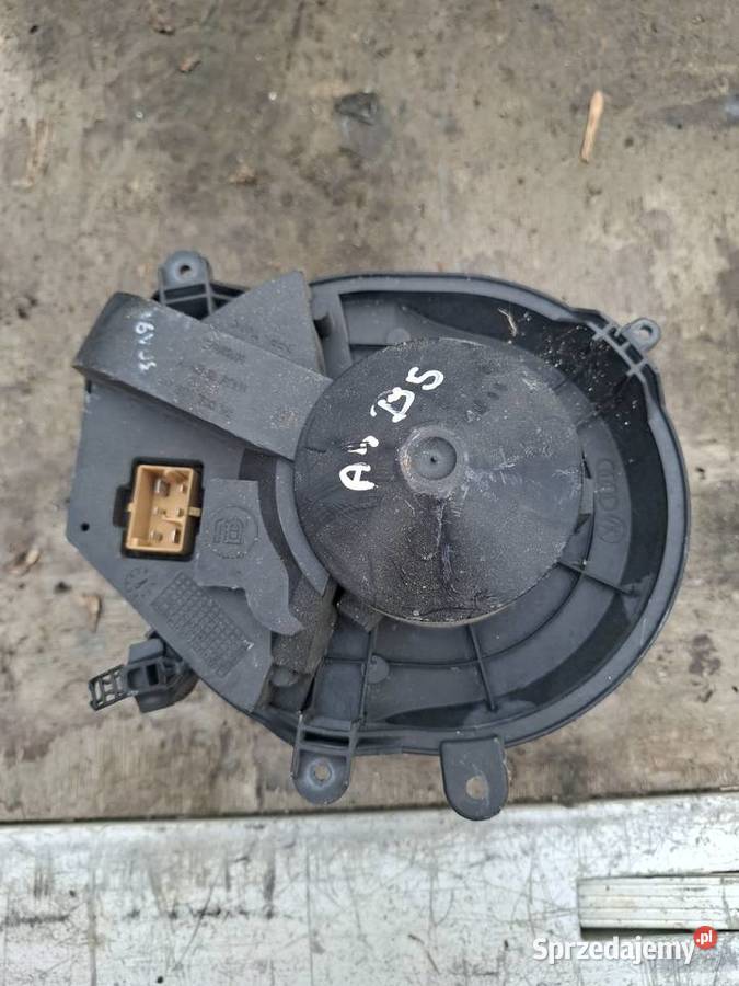 Dmuchawa Wentylator Nawiewu Audi Audi A4 B5 osobowe Części samochodowe lubelskie Wisznice