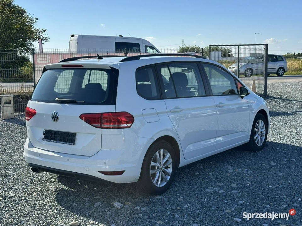 Volkswagen Touran 14 TSI 150 DSG 7os Comfortline światła przeciwmgielne