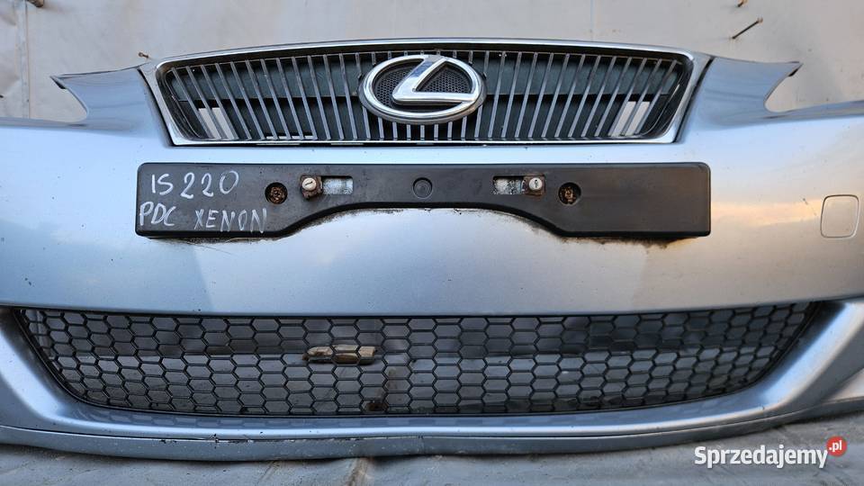LEXUS IS220 ZDERZAK PRZEDNI PRZÓD SPRYSKI POD Radom