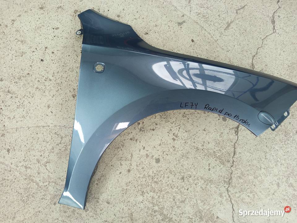 Błotnik prawy Skoda Rapid 15 roku orginalny Rzeszów