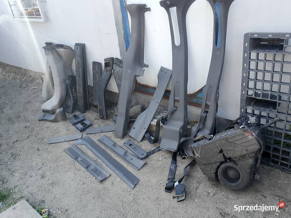 Ford Transit tapicerka plastiki dmuchawa i inne Wałcz