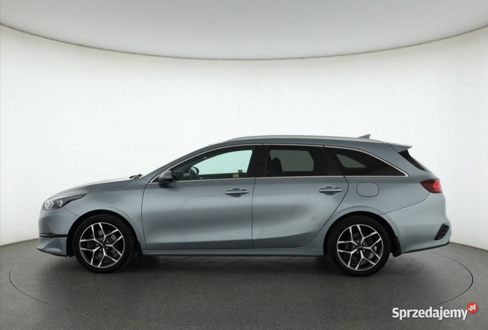 Kia Ceed 10 TGDI pełny VAT Lublin sprzedam