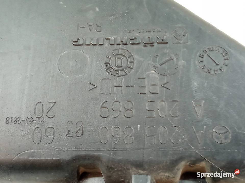 ZBIORNICZEK SPRYSKIWACZY 2058600360 MercedesBenz świętokrzyskie