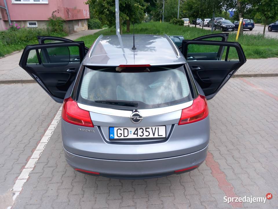 Opel Insignia 2009r niski przebieg 124 bagażnik Gdańsk