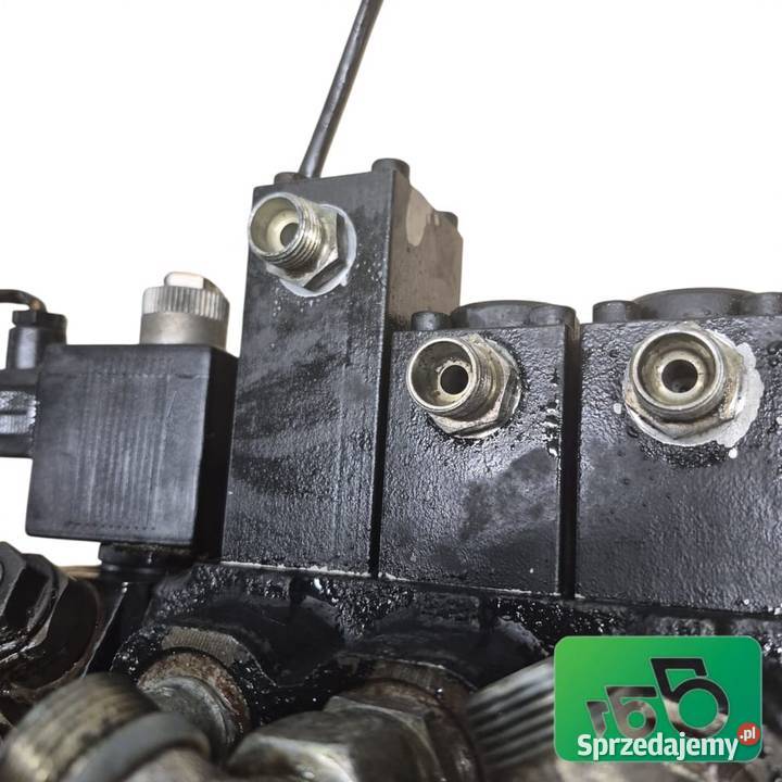 Rozdzielacz hydrauliczny 26021599 BUCHER Części i osprzęt rolniczy Wilkowo