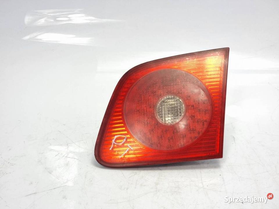 LAMPA W KLAPE PRAWA VOLKSWAGEN PHAETON 333622R