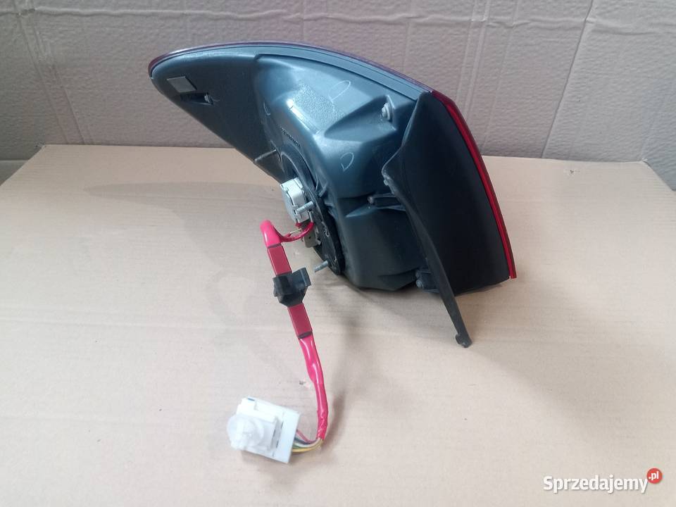 Lampa prawy tył Lexus GS 200508 MK3 III Suwałki