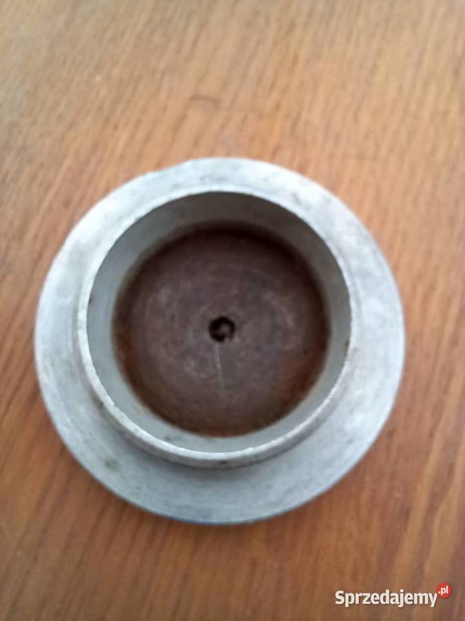 Nakrętka wlewu oleju silnika Junak m10 Jarosław