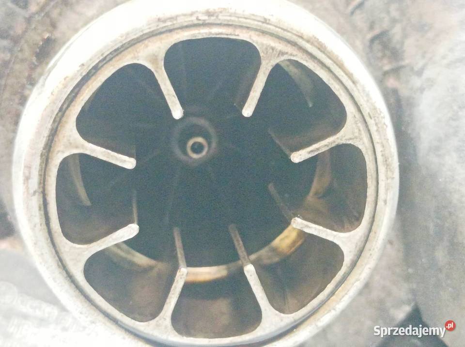 TURBOSPRĘŻARKA GTB1749V HGR 057145674P 42 TDI Rok produkcji 2010 sprzedam