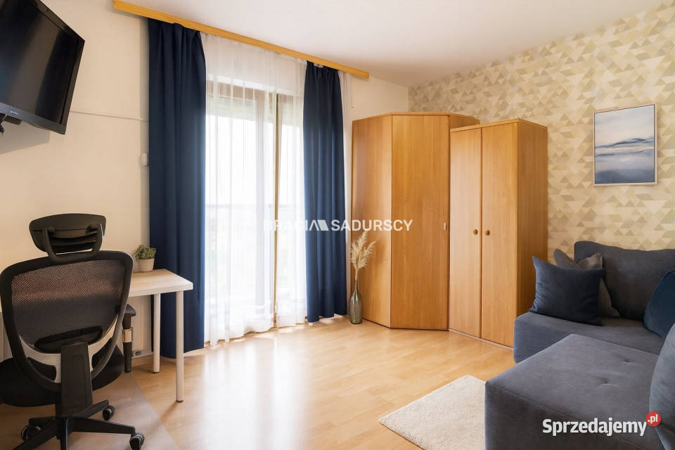 Mieszkanie 7621m2 3 pokoje Kraków Armii Krajowej Piętro 7